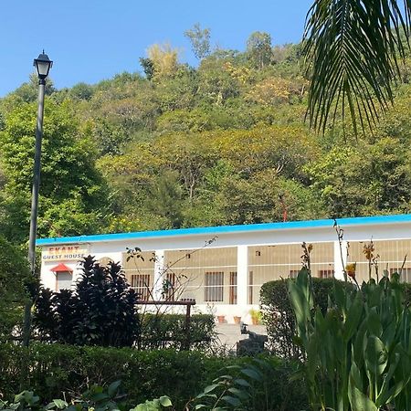 Ekant Guest House Dadāhu エクステリア 写真