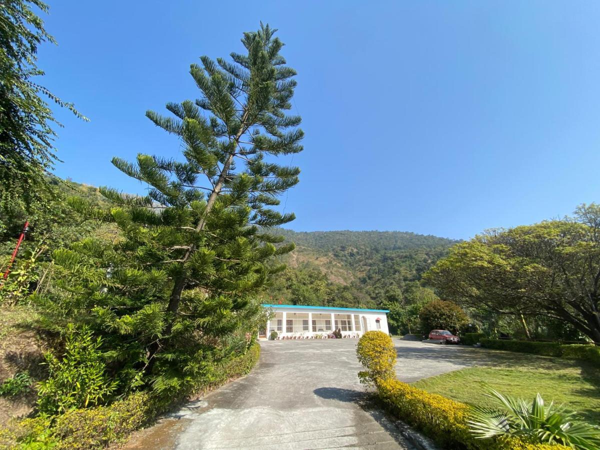 Ekant Guest House Dadāhu エクステリア 写真
